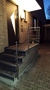 Eingangstreppe-0040.jpg